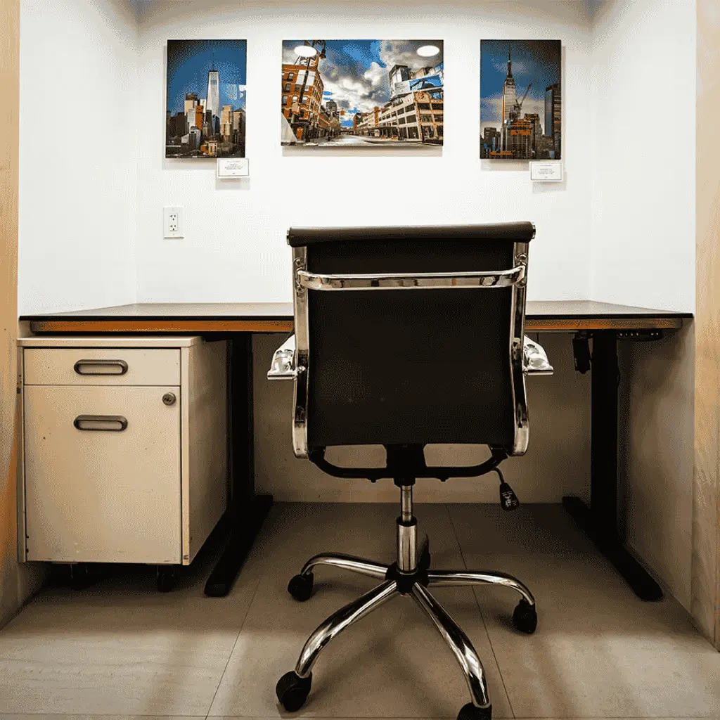 Pietra Alcove